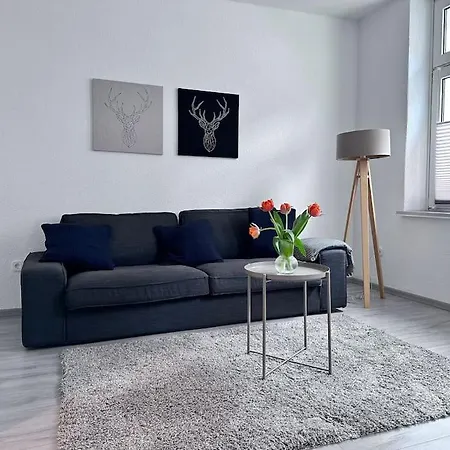 Moeblierte Erdgeschoss-Wohnung Mit Parkplatz In Bester Lage Des Stadtzentrums Herne, Wlan, Netflix- Super Autobahn-Und Oepnv-Anbindung Exterior foto