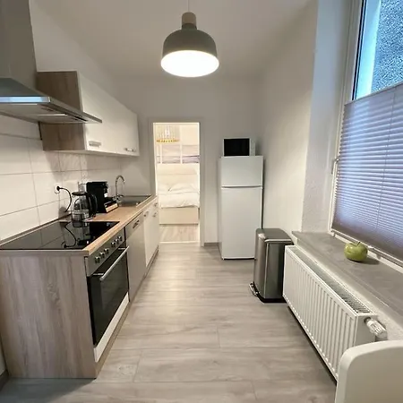 Moeblierte Erdgeschoss-Wohnung Mit Parkplatz In Bester Lage Des Stadtzentrums Herne, Wlan, Netflix- Super Autobahn-Und Oepnv-Anbindung Exterior foto