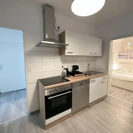 Moeblierte Erdgeschoss-Wohnung Mit Parkplatz In Bester Lage Des Stadtzentrums Herne, Wlan, Netflix- Super Autobahn-Und Oepnv-Anbindung Exterior foto
