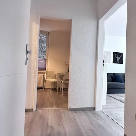 Moeblierte Erdgeschoss-Wohnung Mit Parkplatz In Bester Lage Des Stadtzentrums Herne, Wlan, Netflix- Super Autobahn-Und Oepnv-Anbindung Exterior foto